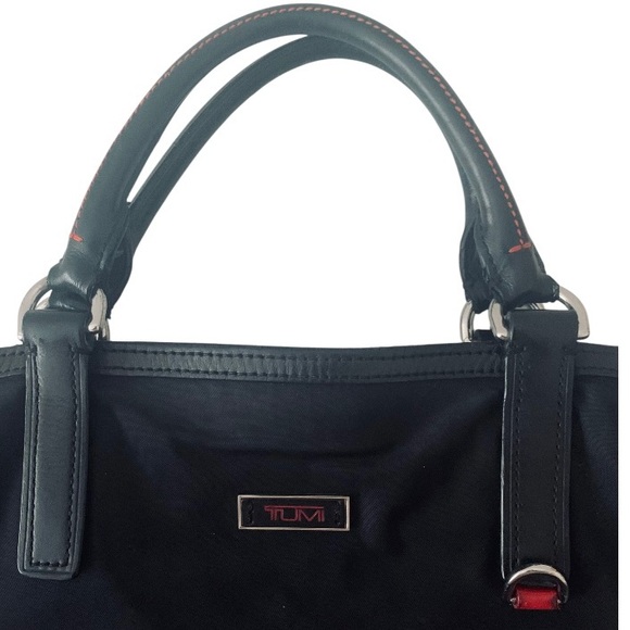Tumi Classic Carryall Bag Black Old Money Minimalist - Picture 3 of 11